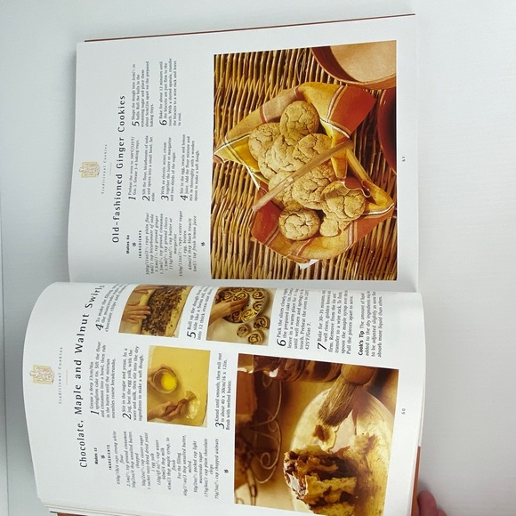 The Great Big Cookie Book Softcover Cookbook Over 200 Recipes Sweets Deserts - Picture 6 of 13